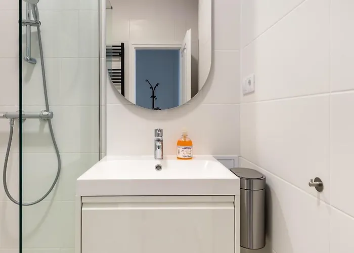 Spacious And Freshly Renovated Apartament Budapesta